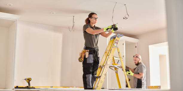 Best Affordable Electrician  in Lisbon, IA